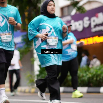 Runner Photo 8896009