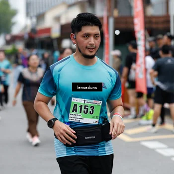 Runner Photo 8896010