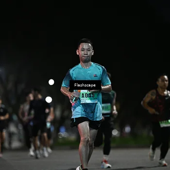 Runner Photo 8896019