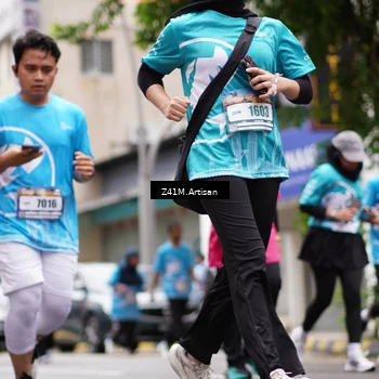 Runner Photo 8896038