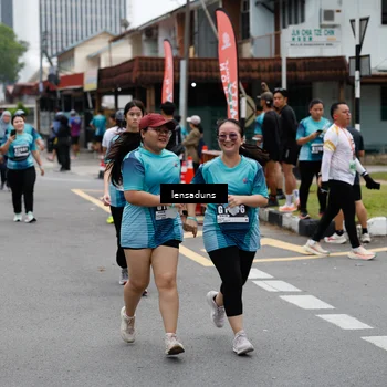 Runner Photo 8896142