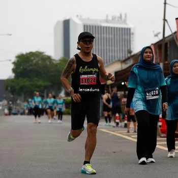 Runner Photo 8896177