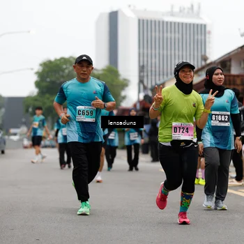 Runner Photo 8896178