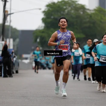 Runner Photo 8896221