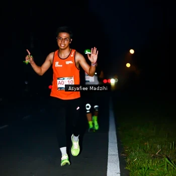 Runner Photo 8896260