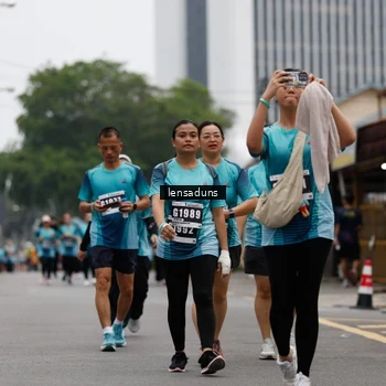 Runner Photo 8896300