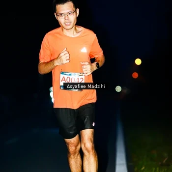 Runner Photo 8896304