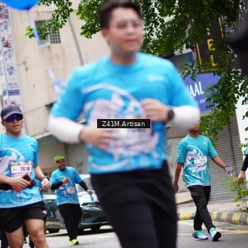 Runner Photo 8896313