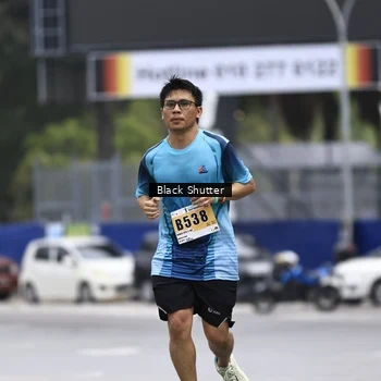 Runner Photo 8896315