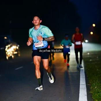 Runner Photo 8896331