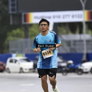 Runner Photo 8896334