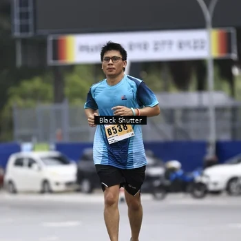 Runner Photo 8896344