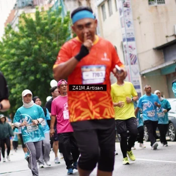 Runner Photo 8896360