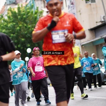 Runner Photo 8896371