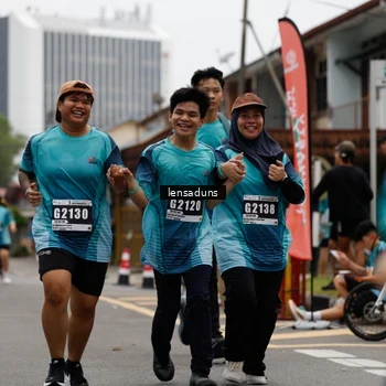 Runner Photo 8896393