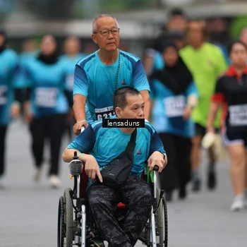 Runner Photo 8896448