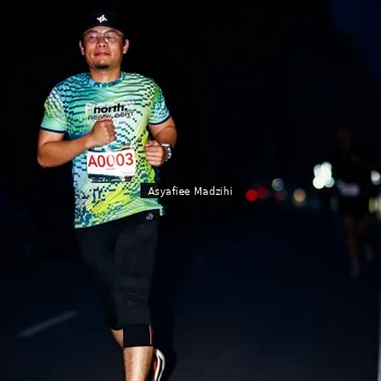 Runner Photo 8896453