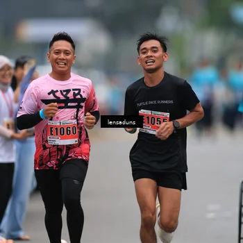 Runner Photo 8896549