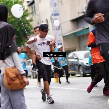 Runner Photo 8896659