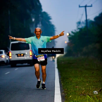 Runner Photo 8896694