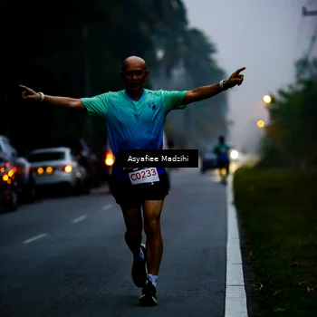 Runner Photo 8896704