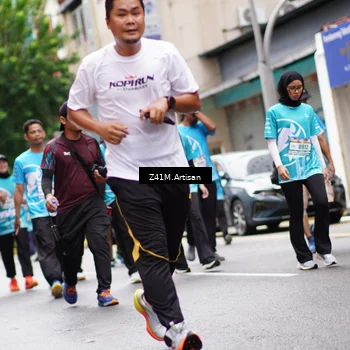 Runner Photo 8896737