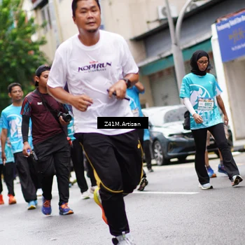 Runner Photo 8896745