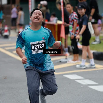 Runner Photo 8896752