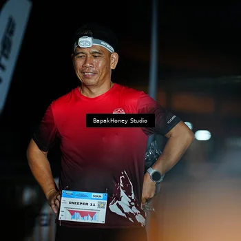 Runner Photo 8896771