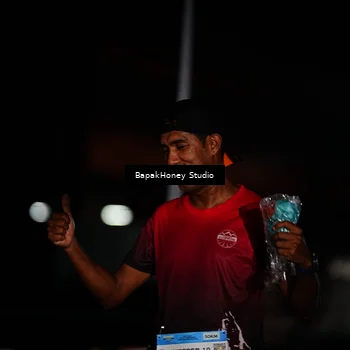Runner Photo 8896803