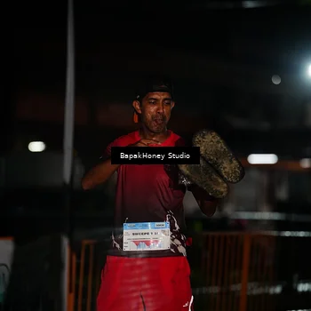 Runner Photo 8896807