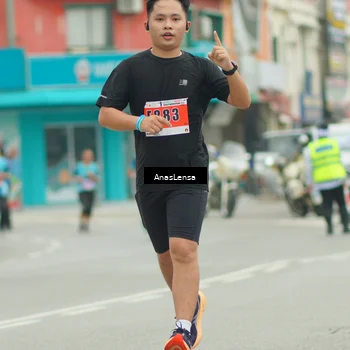 Runner Photo 8896919