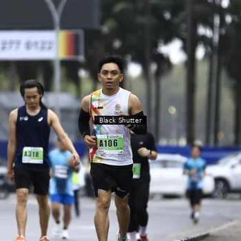 Runner Photo 8896928