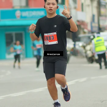 Runner Photo 8896973