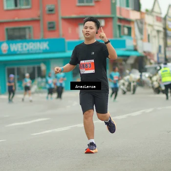 Runner Photo 8896994