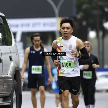 Runner Photo 8897013