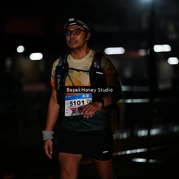 Runner Photo 8897046