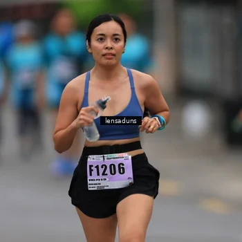 Runner Photo 8897050