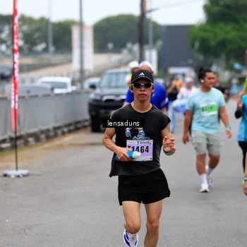 Runner Photo 8897088