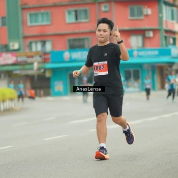 Runner Photo 8897121