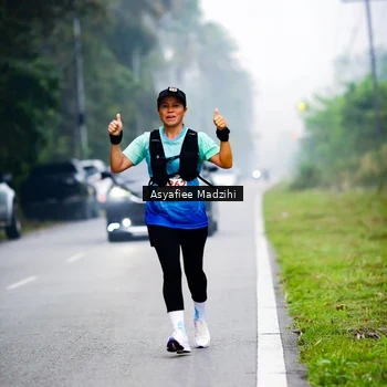 Runner Photo 8897279