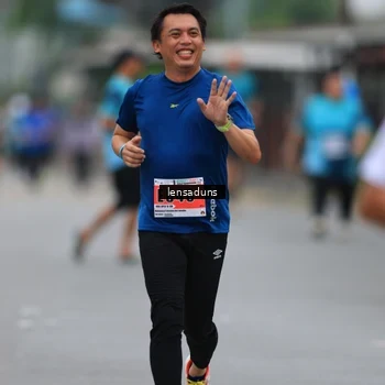 Runner Photo 8897283