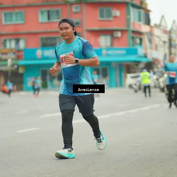 Runner Photo 8897346
