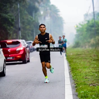 Runner Photo 8897355