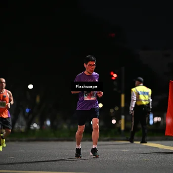Runner Photo 8897376