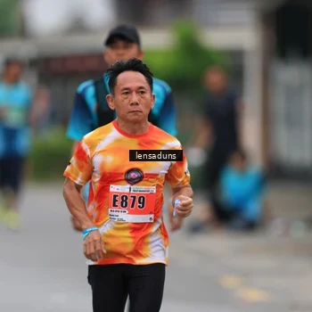Runner Photo 8897385