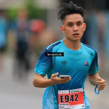 Runner Photo 8897395