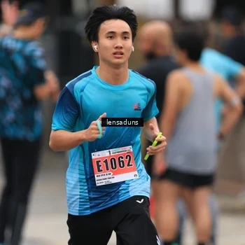 Runner Photo 8897470