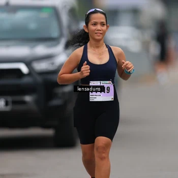 Runner Photo 8897475