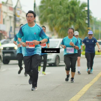 Runner Photo 8897539